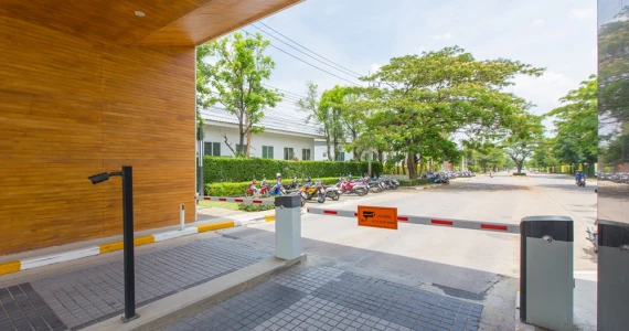 รูปภาพ พรีซีโอ 3 อมตะซิตี้ - บ่อวิน (Preceo 3 Amata city - Borwin)