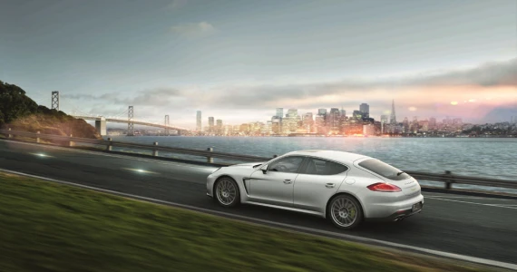 รูปภาพ ปอร์เช่ Porsche Panamera S E-Hybrid ปี 2013