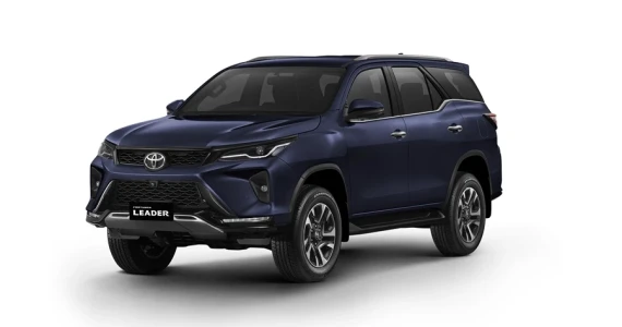 รูปภาพ โตโยต้า Toyota Fortuner 2.4 Leader V 4WD AT ปี 2022
