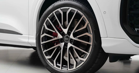 รูปภาพ อาวดี้ Audi-Q5 Sportback e hybrid quattro Tech Pro-ปี 2025