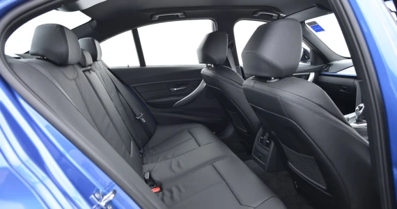 รูปภาพ บีเอ็มดับเบิลยู BMW Series 3 ActiveHybrid 3 M Sport ปี 2013