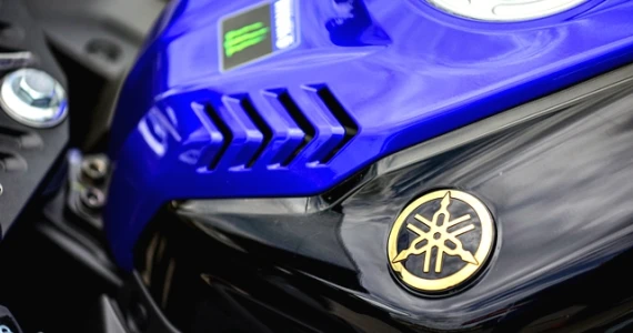 รูปภาพ ยามาฮ่า Yamaha YZF-R15 MotoGP Edition MY2019 ปี 2019