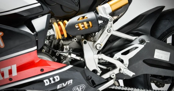 รูปภาพ ดูคาติ Ducati 899 Panigale Superbike Team Limited Edition ปี 2015