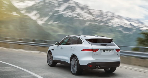 รูปภาพ จากัวร์ Jaguar F-Pace 2.0 Portfolio ปี 2016