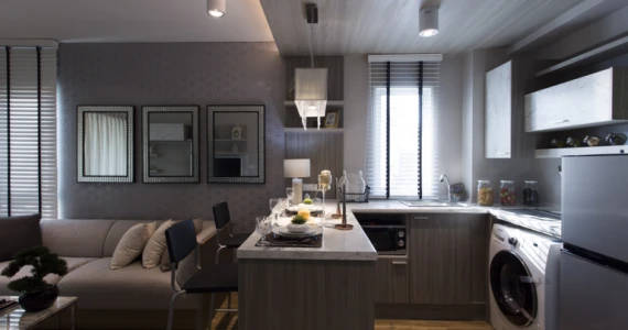 รูปภาพ ไอริส เวสท์เกต (Iris Westgate)