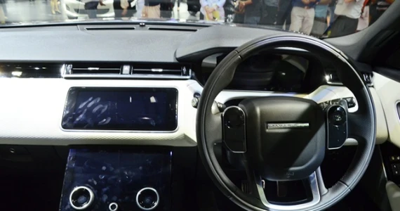รูปภาพ แลนด์โรเวอร์ Land Rover Range Rover Velar S ปี 2017