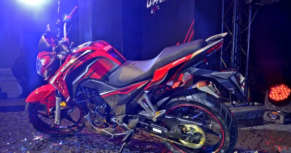 รูปภาพ จีพีเอ็กซ์ GPX CR5 EFI ปี 2016