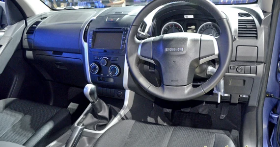 รูปภาพ อีซูซุ Isuzu D-MAX Hi-Lander 2-Door 3.0 Ddi Z-Prestige Blue Power ปี 2015