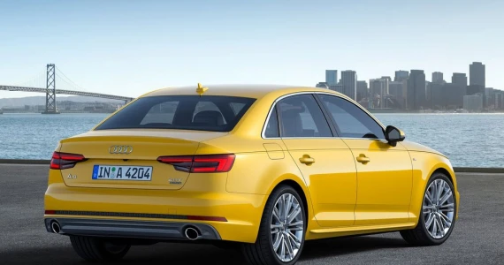 รูปภาพ อาวดี้ Audi A4 45 TFSI Quattro S Line ปี 2017
