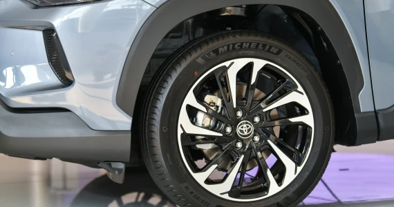 รูปภาพ โตโยต้า Toyota Corolla Cross HEV Premium ปี 2026