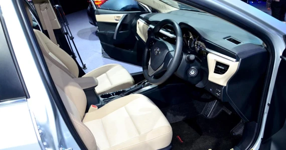 รูปภาพ โตโยต้า Toyota Altis (Corolla) 1.6 E CNG ปี 2014