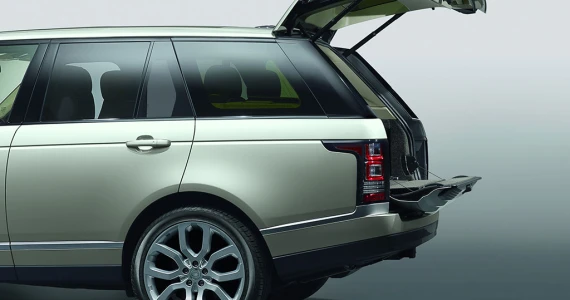 รูปภาพ แลนด์โรเวอร์ Land Rover Range Rover 3.0L SDV6 Hybrid Diesel Autobiography ปี 2015