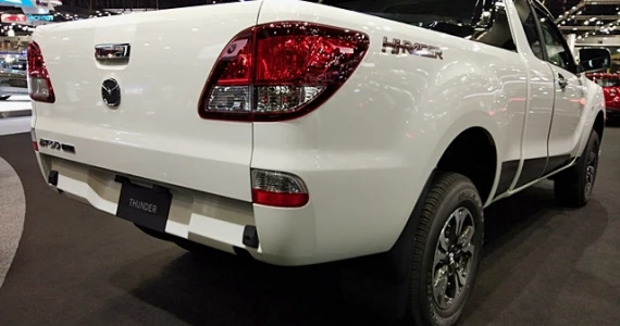 รูปภาพ มาสด้า Mazda BT-50 PRO THUNDER FSC Hi-Racer 2.2L 6MT ปี 2018