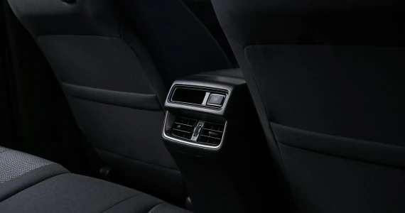 รูปภาพ มาสด้า Mazda BT-50 DBL 2.2 XT HI-RACER 8AT ปี 2024