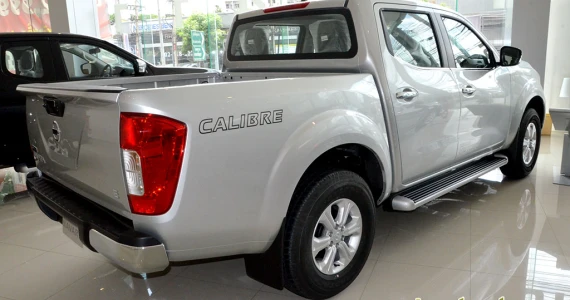 รูปภาพ นิสสัน Nissan Navara NP300 Double Cab Calibre E 6MT ปี 2014