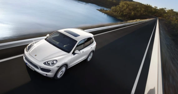 รูปภาพ ปอร์เช่ Porsche Cayenne S Hybrid ปี 2010