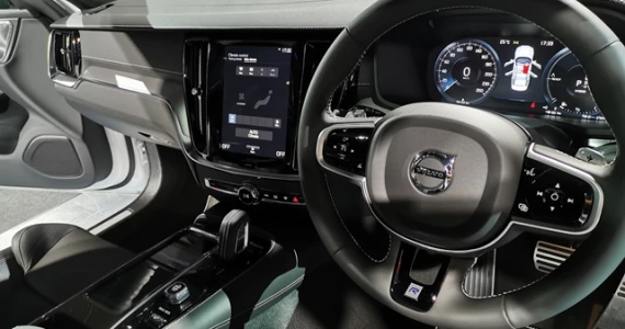 รูปภาพ วอลโว่ Volvo-S60 Recharge Plug-in Hybrid Inscription Expression-ปี 2022