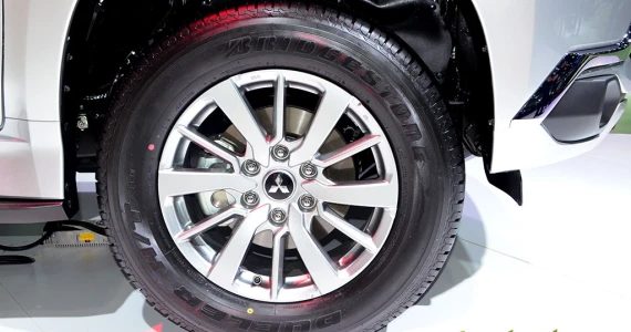 รูปภาพ มิตซูบิชิ Mitsubishi Pajero Sport 2WD GT ปี 2017