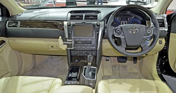 รูปภาพ โตโยต้า Toyota Camry Hybrid 2.5 HV Premium ปี 2016