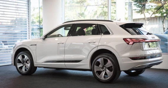 รูปภาพ อาวดี้ Audi e-tron 55 quattro MY2019 ปี 2019