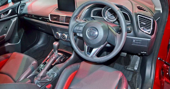 รูปภาพ มาสด้า Mazda 3 2.0 Sedan Racing Series ปี 2015