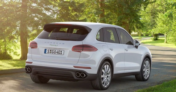 รูปภาพ ปอร์เช่ Porsche Cayenne Turbo S E-Hybrid ปี 2014