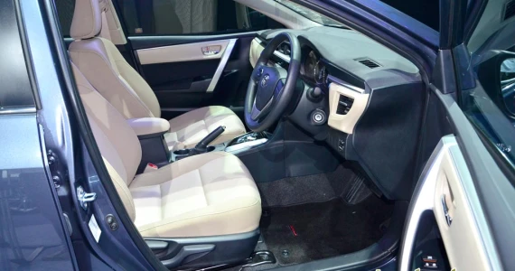 รูปภาพ โตโยต้า Toyota Altis (Corolla) 1.8 E A/T ปี 2014