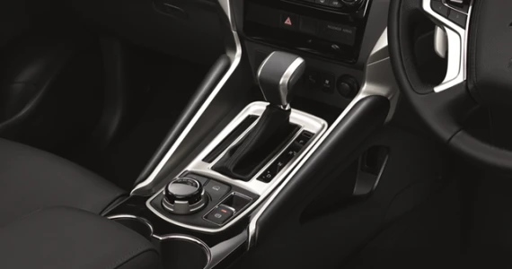 รูปภาพ มิตซูบิชิ Mitsubishi Pajero Sport 4WD GT-Premium MY2018 ปี 2018