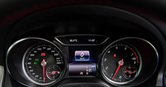 รูปภาพ เมอร์เซเดส-เบนซ์ Mercedes-benz CLA-Class CLA 250 AMG Dynamic ปี 2017
