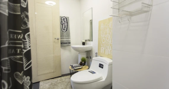 รูปภาพ ไอริส เวสท์เกต (Iris Westgate)