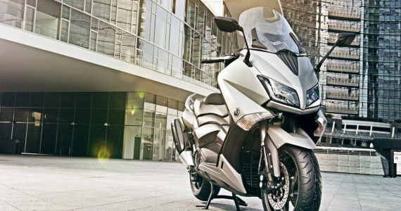 รูปภาพ ยามาฮ่า Yamaha TMAX (Standard) ปี 2015