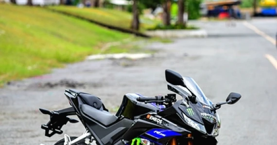 รูปภาพ ยามาฮ่า Yamaha YZF-R15 MotoGP Edition MY2019 ปี 2019