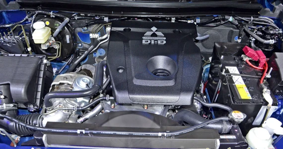 รูปภาพ มิตซูบิชิ Mitsubishi Triton Plus Double Cab 2.4 MIVEC Limited Edition M/T ปี 2016
