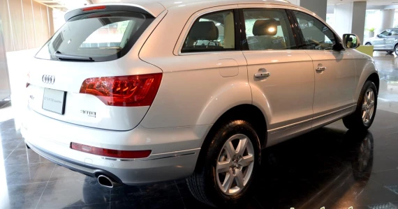 รูปภาพ อาวดี้ Audi Q7 3.0 TDI quattro ปี 2014