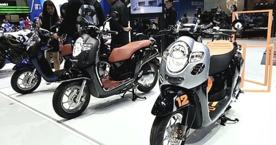 รูปภาพ ฮอนด้า Honda Scoopy i Club 12 2019 ปี 2017
