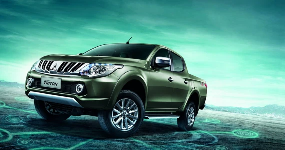 รูปภาพ มิตซูบิชิ Mitsubishi Triton Plus Double Cab 2.4 MIVEC GLS-Ltd. A/T ปี 2017