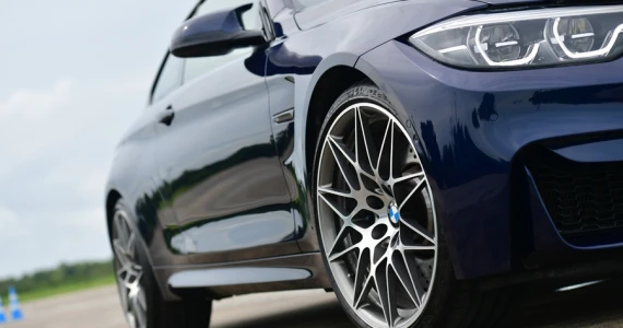 รูปภาพ บีเอ็มดับเบิลยู BMW M4 Competition ปี 2020