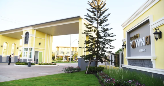 รูปภาพ โกลเด้น ทาวน์ ๓ พระราม 2 (Golden Town 3 Rama 2)