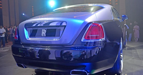 รูปภาพ โรลส์-รอยซ์ Rolls-Royce Wraith Standard ปี 2013
