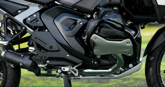 รูปภาพ บีเอ็มดับเบิลยู BMW R R 1300 GS Adventure GS Trophy ปี 2025