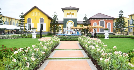 รูปภาพ โกลเด้น ทาวน์ รังสิต-คลองสาม (Golden Town Rangsit-klong 3)