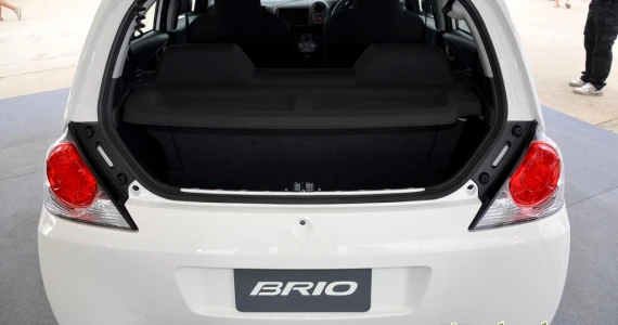 รูปภาพ ฮอนด้า Honda Brio V Limited ปี 2013