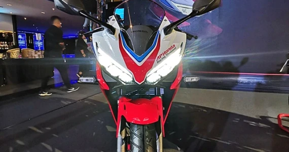 รูปภาพ ฮอนด้า Honda CBR 150R ABS MY19 ปี 2019
