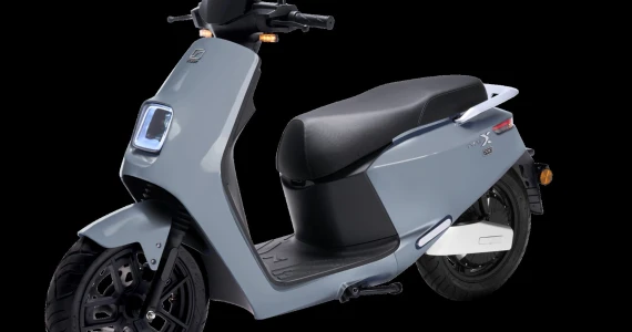 รูปภาพ สลีค SLEEK-TYPE-X (Standard)-ปี 2024