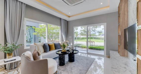 รูปภาพ เซนโทร สาทร - กัลปพฤกษ์ (Centro Sathorn - Kanlapapruek)