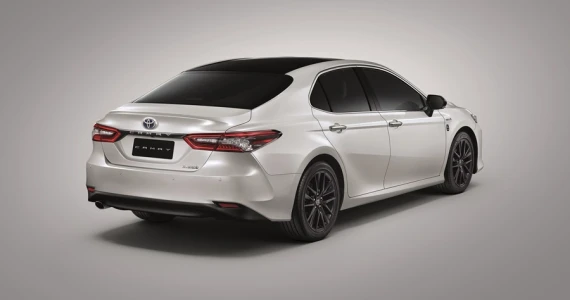 รูปภาพ โตโยต้า Toyota Camry 2.5 HEV Premium Luxury 60th Anniversary Special Edition ปี 2022