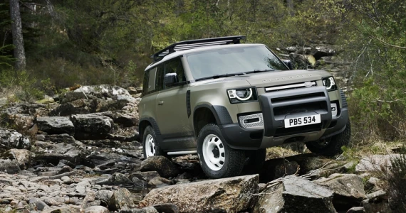 รูปภาพ แลนด์โรเวอร์ Land Rover Defender 90 Petrol 2.0 SE Ingenium ปี 2020