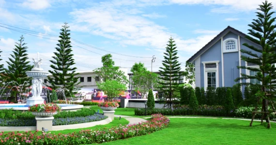 รูปภาพ โกลเด้น ทาวน์ พระราม 9-กรุงเทพกรีฑา (Golden Town Rama 9-Krungthep Kreetha)