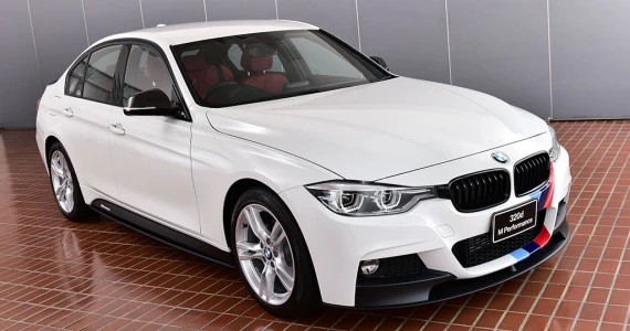 รูปภาพ บีเอ็มดับเบิลยู BMW Series 3 320d M Performance ปี 2017