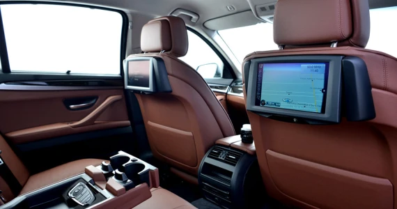 รูปภาพ บีเอ็มดับเบิลยู BMW Series 5 523i ปี 2010